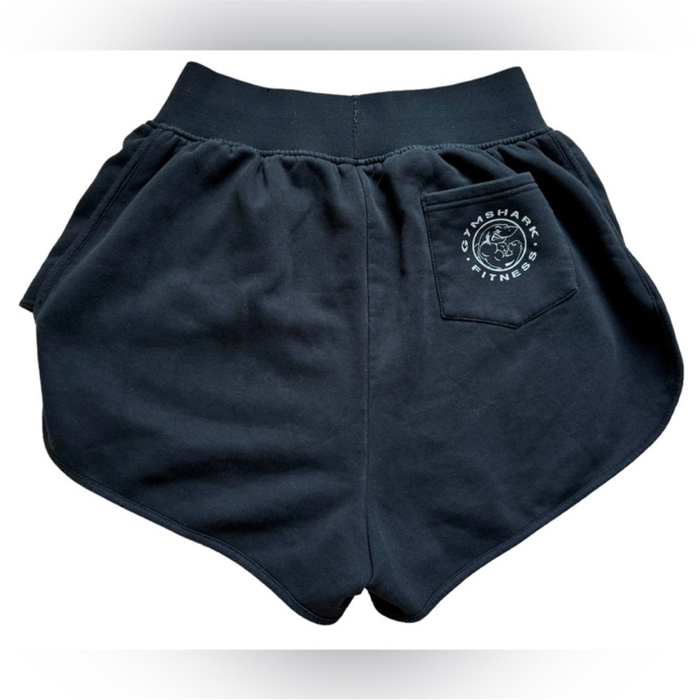 Gymshark Black legacy Shorts